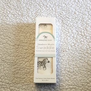 Amazing Baby newborn baby muslin swaddle